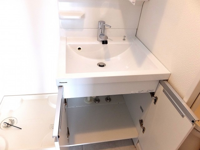 マンション第一明大前　洗面台