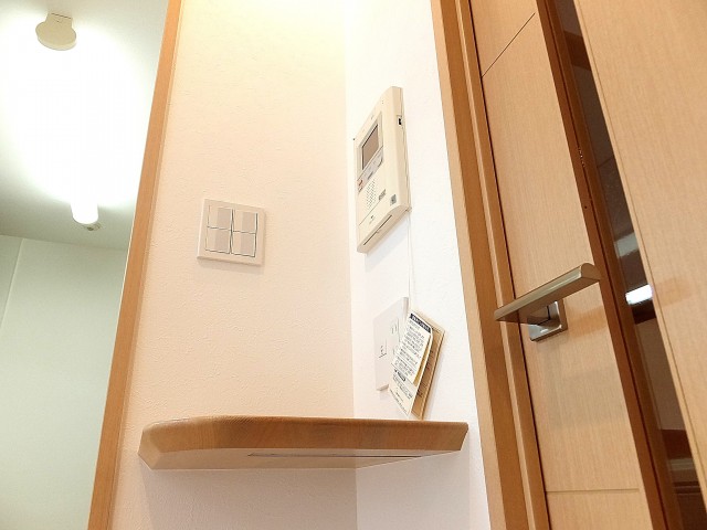 ゼファー明大前クローチェ　カウンター105