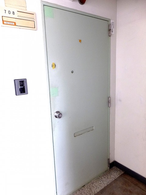 セザール目黒　玄関扉