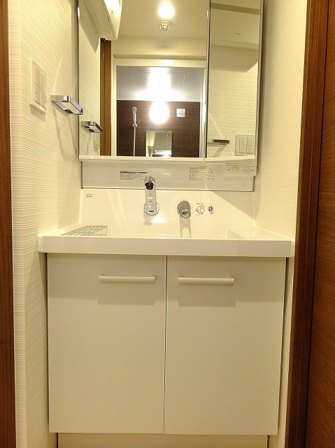 ライオンズシティ渋谷本町　洗面台