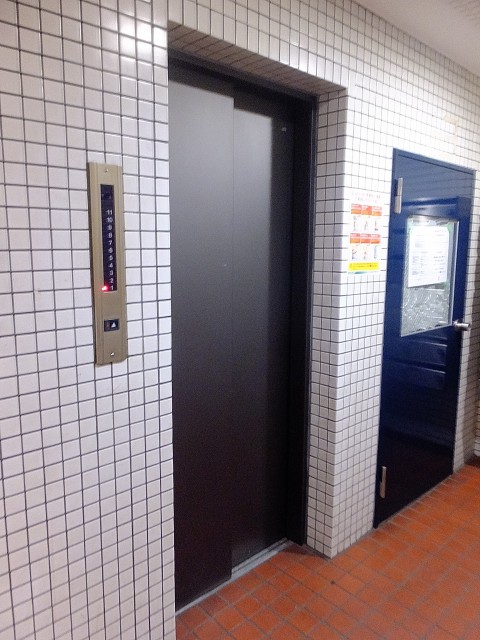 グリーンキャピタル第二笹塚　共用廊下