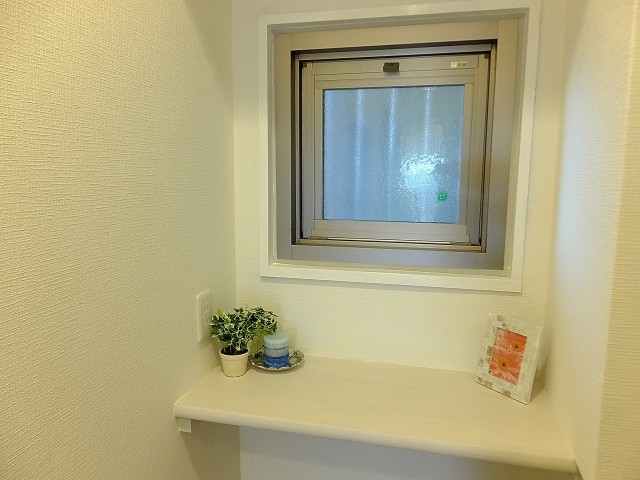 馬事公苑前ハイム2号棟　玄関1110