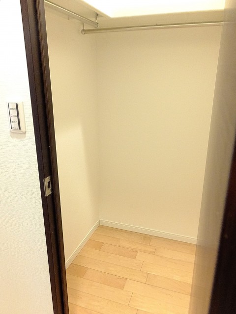 馬事公苑前ハイム2号棟　クローゼット1110