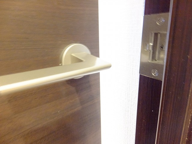 馬事公苑前ハイム2号棟　LDK1110