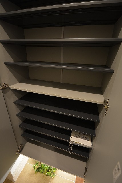 トゥール高輪　トールサイズのシューズＢＯＸ