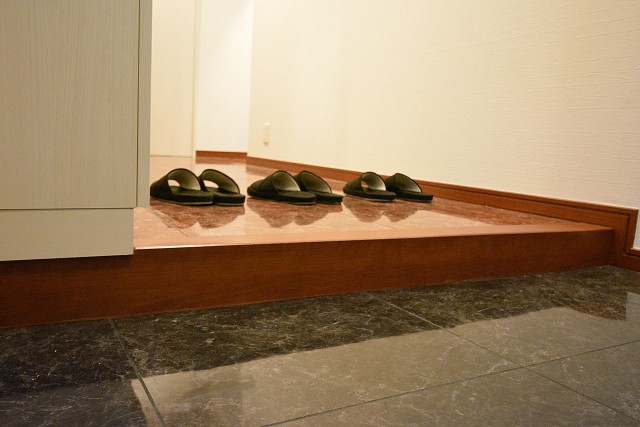 中央マンション　玄関