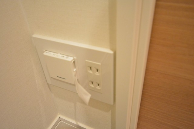 月島四丁目住宅　非常灯