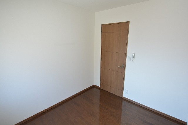 ゼファー明大前クローチェ　洋室403