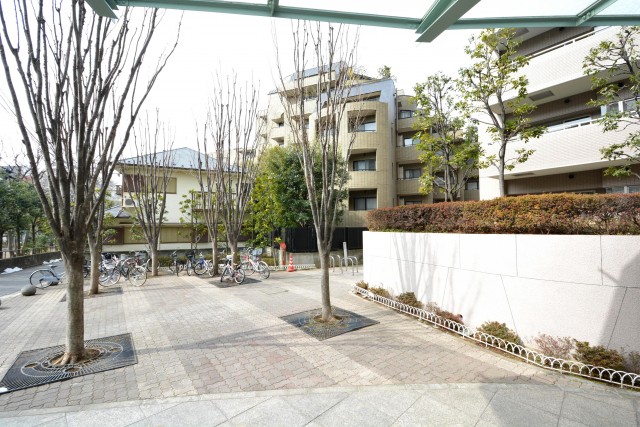 幡ヶ谷ハイムグランシス　エントランス