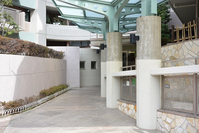 幡ヶ谷ハイムグランシス　エントランス