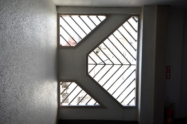 代々木コーポラス　共用廊下