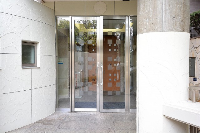 幡ヶ谷ハイムグランシス　エントランス