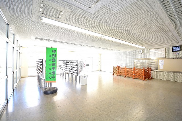 月島四丁目住宅　エントランスホール