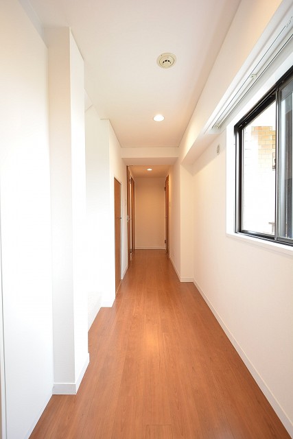 シャンボール常盤松　廊下