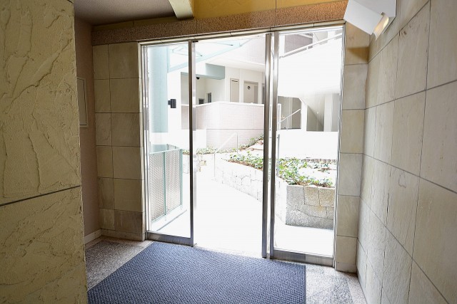 幡ヶ谷ハイムグランシス　共用廊下