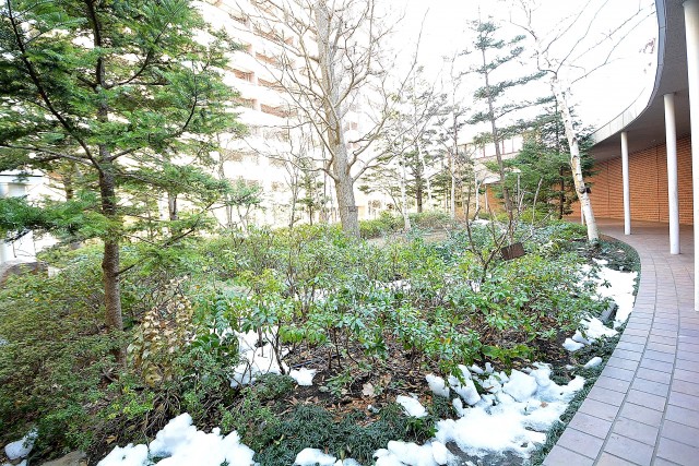 東京テラスＢ棟　グローブテラス