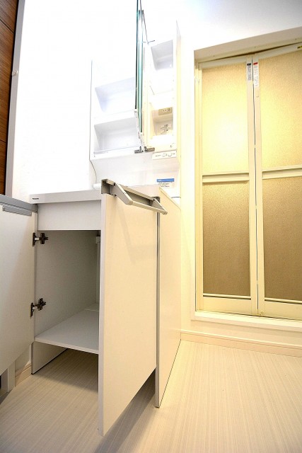 月島四丁目住宅　洗面台