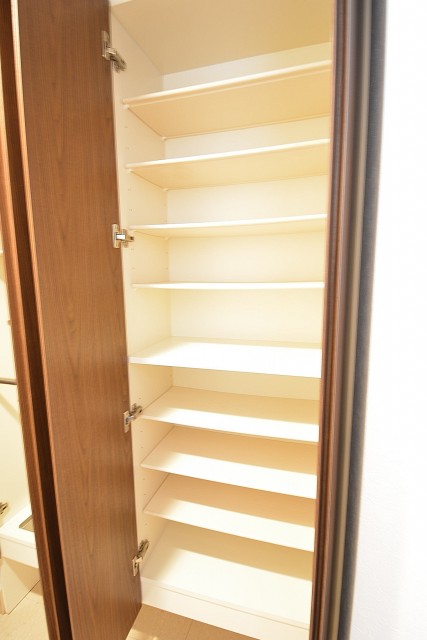 東京テラスＢ棟　シューズボックス