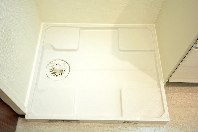 馬事公苑前ハイム2号棟　洗濯機置場