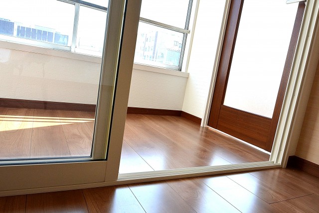 中央マンション　サンルーム