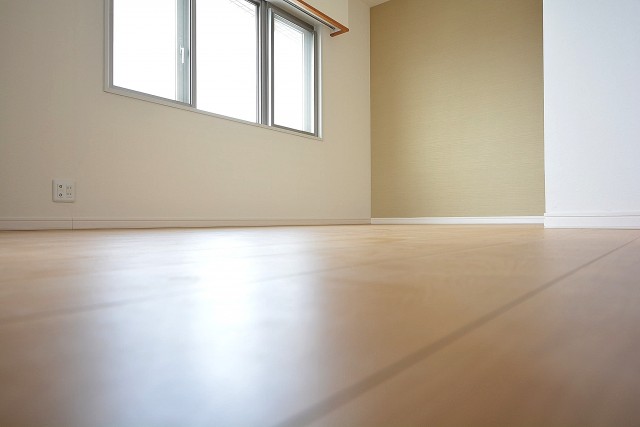 幡ヶ谷ハイムグランシス　洋室1　９．１帖