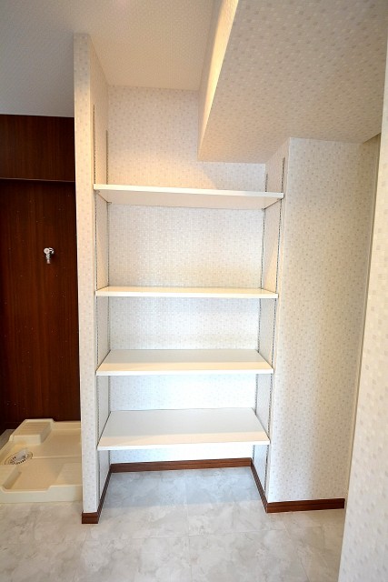 中央マンション　ラック