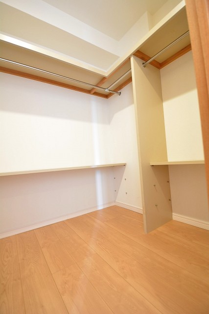 幡ヶ谷ハイムグランシス　洋室1　W/C