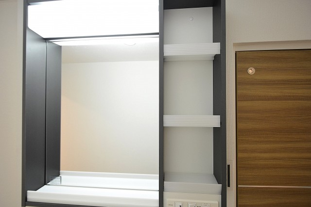 秀和幡ヶ谷レジデンス　洗面台