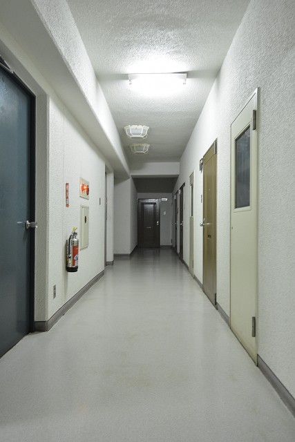 四谷サンハイツ　内廊下