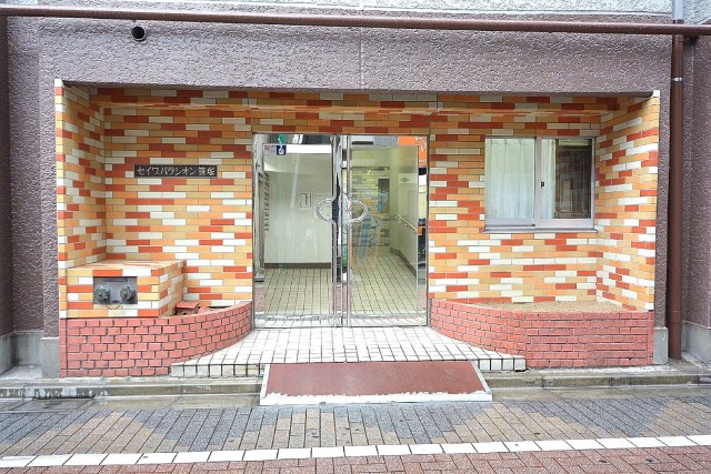 セイワパラシオン笹塚　エントランス