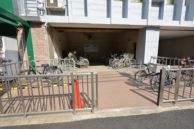 中央マンション　駐輪場