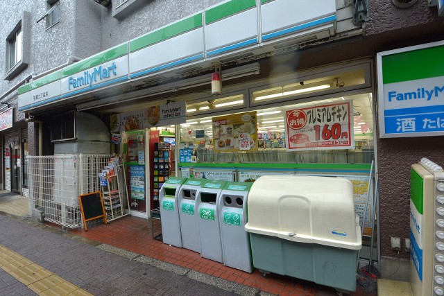 セイワパラシオン笹塚　1Fコンビニ