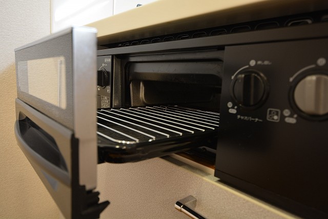 レジオン白金クロス　グリル