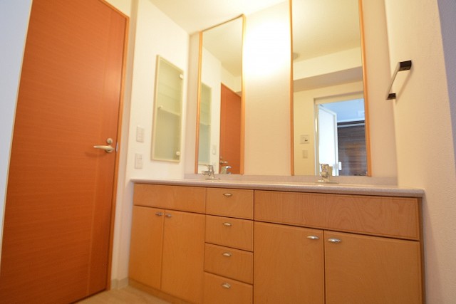 幡ヶ谷ハイムグランシアス　洗面台