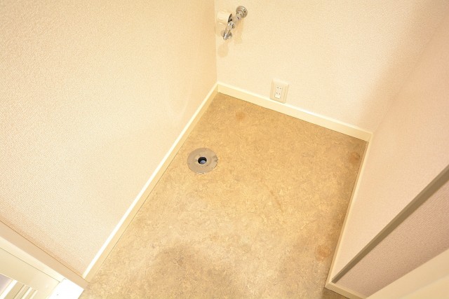 レジオン白金クロス　洗濯機置場