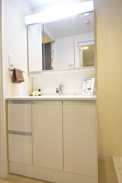 グランドメゾン幡ヶ谷　洗面化粧台