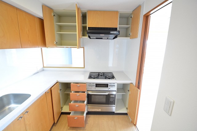 幡ヶ谷ハイムグランシアス　キッチン