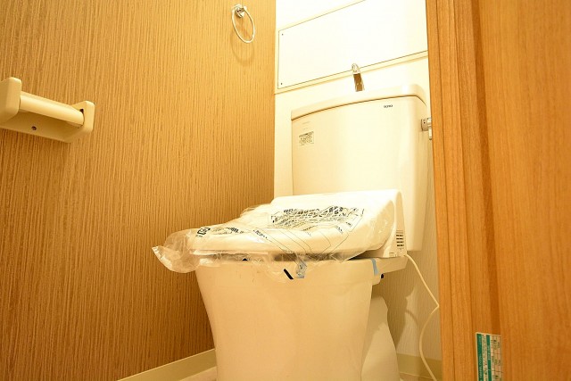 ライオンズマンション中野第２　　トイレ