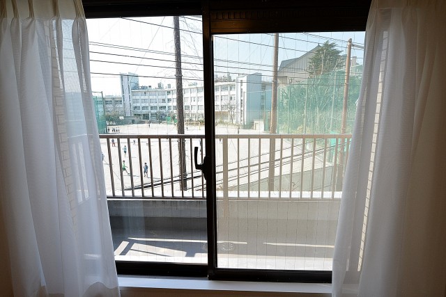ライオンズマンション中野第２　　ダイニングバルコニー