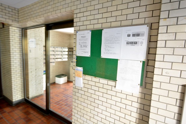 ライオンズマンション中野第２　　エントランス