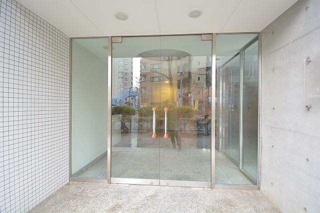 アルファニッシュ白金高輪　エントランス