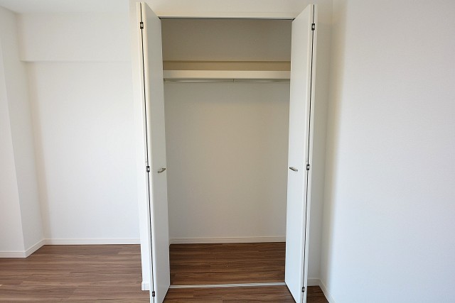 秀和幡ヶ谷レジデンス　洋室