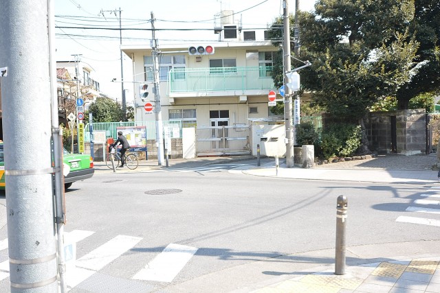 ライオンズマンション中野第２　　周辺