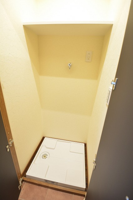 上馬ハイデンス　洗濯機置場