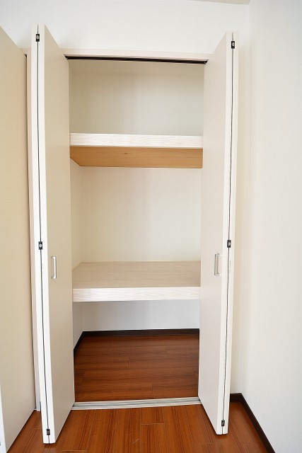 エル・アルカサル三田　クローゼット