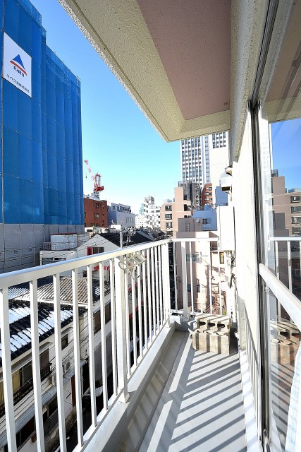 エル・アルカサル三田　バルコニ