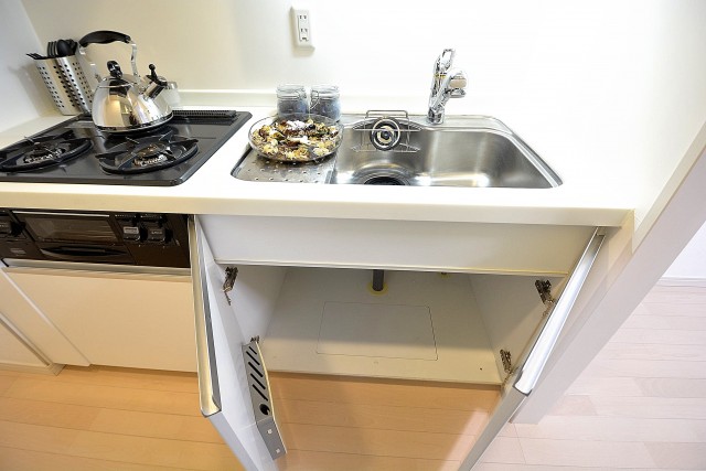 アルファニッシュ白金高輪　システムキッチン