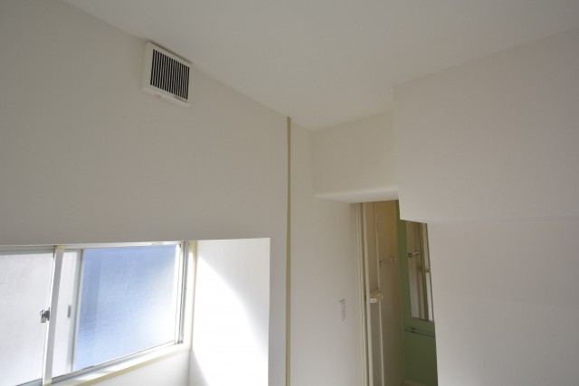 エル・アルカサル三田　洗濯機置場