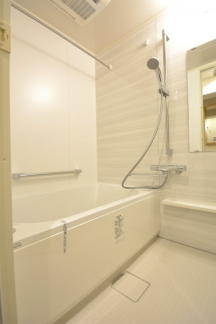 上馬ハイデンス　清潔感のあるバスルーム