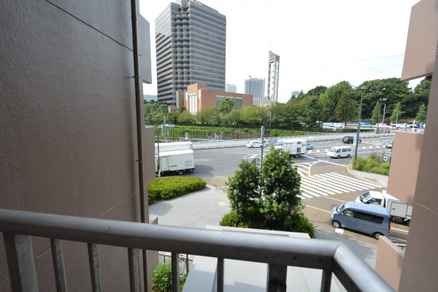 メガロン御殿山　バルコニー